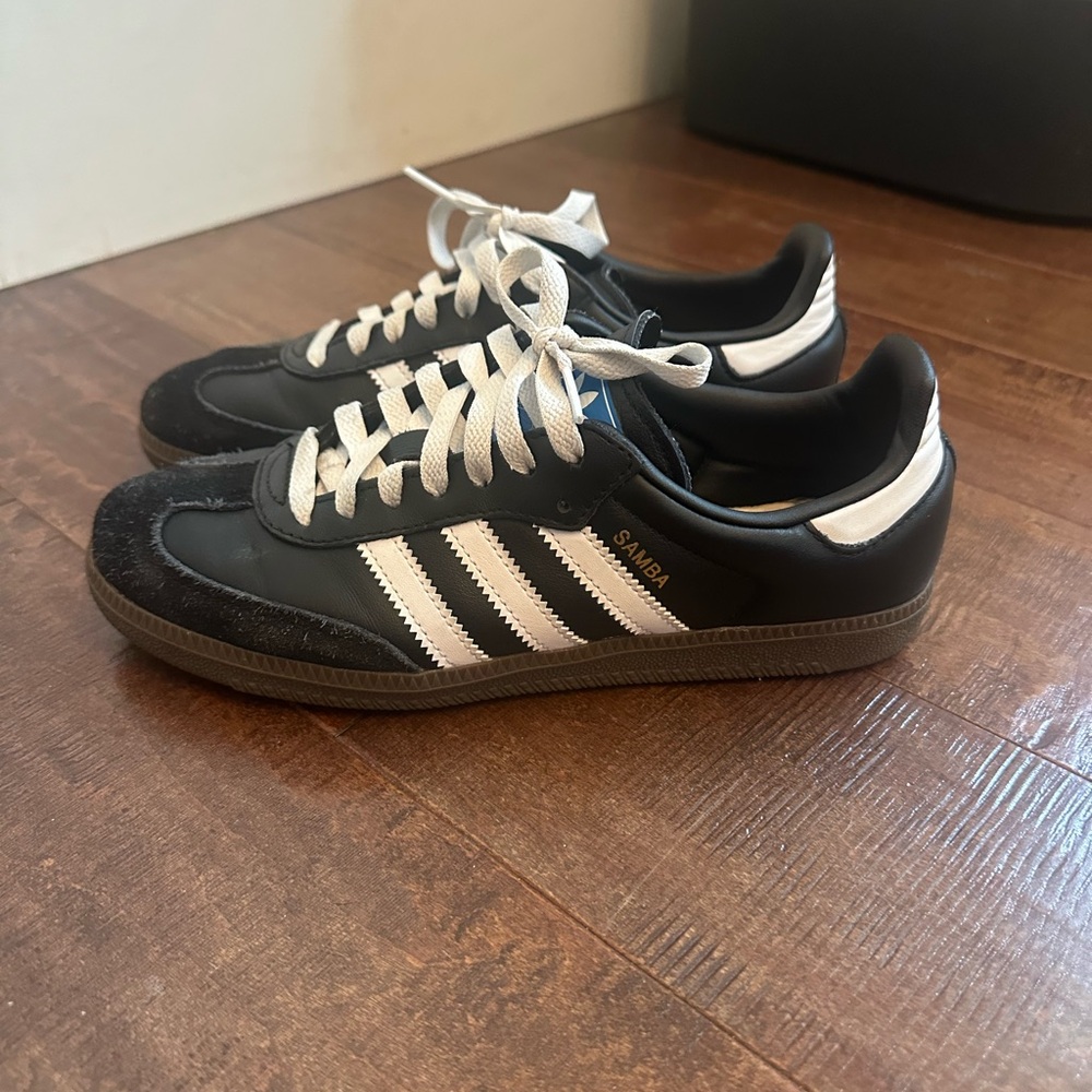 Adidas Sambas
